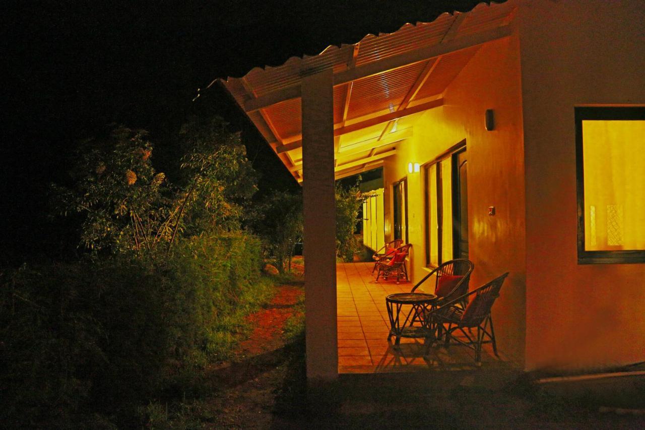 The Tamarillo Panzió Ooty Kültér fotó